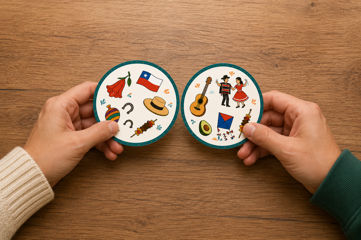 Cartas redondas de Al Toque Fiestas Patrias con símbolos chilenos: empanada, cueca, copihue, volantín